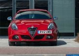 alfa_romeo_2011_giulietta_112.jpg