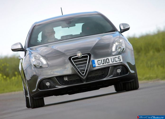 2011 Alfa Romeo Giulietta - фотография 116 из 188