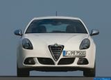 alfa_romeo_2011_giulietta_119.jpg