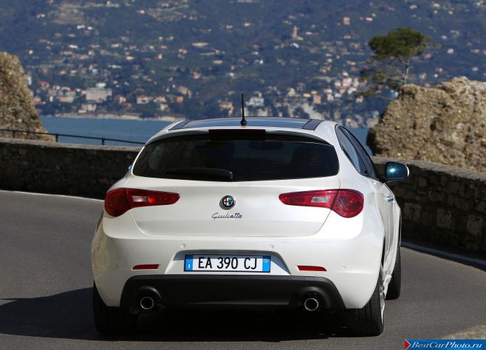 2011 Alfa Romeo Giulietta - фотография 123 из 188