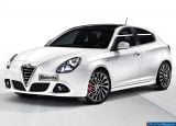 alfa_romeo_2011_giulietta_127.jpg