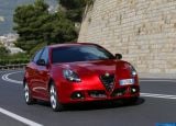 alfa_romeo_2014_giulietta_quadrifoglio_verde_016.jpg