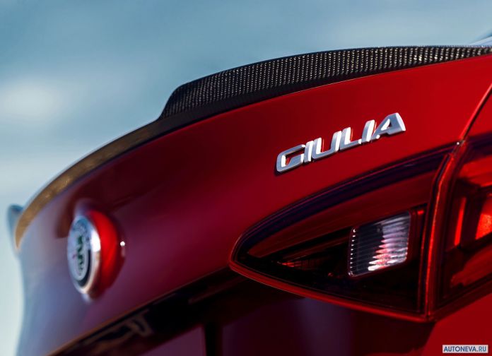 2016 Alfa Romeo Giulia Quadrifogilo - фотография 142 из 155