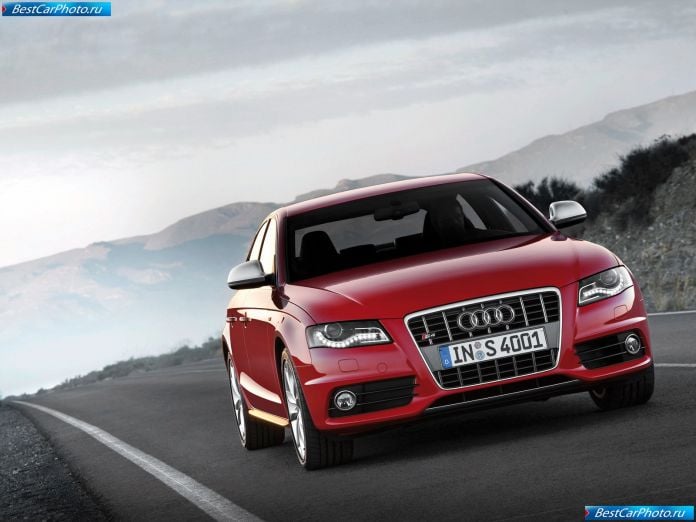 2009 Audi S4 - фотография 1 из 49