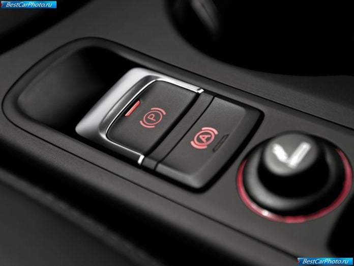 2012 Audi Q3 - фотография 104 из 147