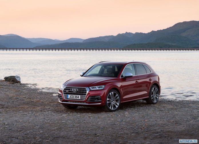 2018 Audi SQ5 3.0 TFSI - фотография 11 из 180