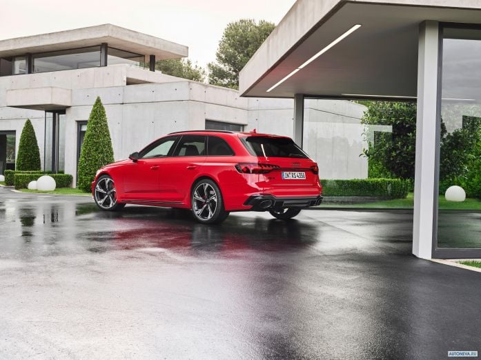 2020 Audi RS4 Avant - фотография 26 из 40