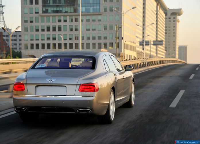 2014 Bentley Flying Spur - фотография 65 из 142