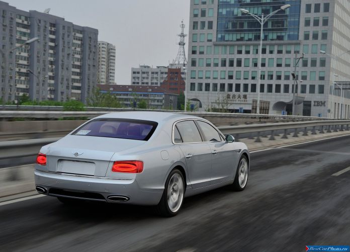 2014 Bentley Flying Spur - фотография 79 из 142