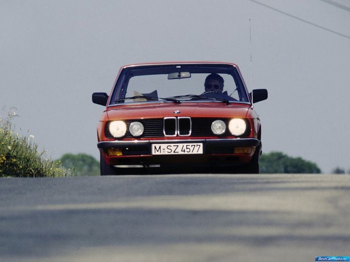 1981 BMW 5-series Sedan - фотография 19 из 22