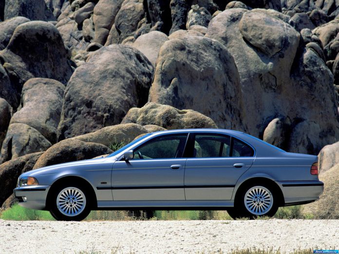 1995 BMW 5-series Sedan - фотография 17 из 48