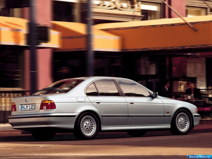 1995 BMW 5-series Sedan - фотография 18 из 48