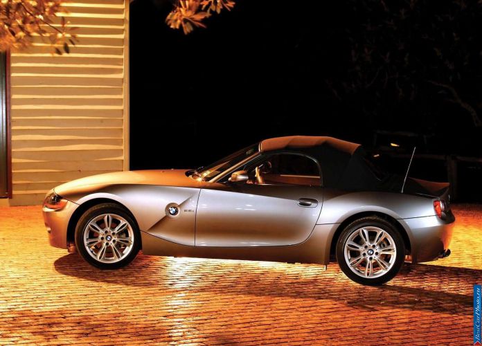 2003 BMW Z4 2.5i - фотография 26 из 40