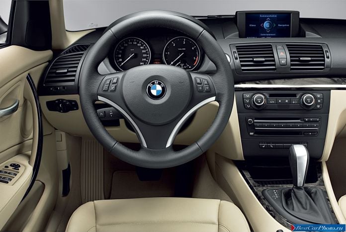 2008 BMW 1-series - фотография 17 из 28