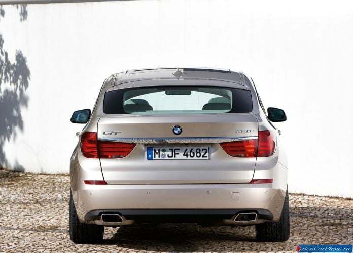 2010 BMW 5-series Gran Turismo - фотография 108 из 193