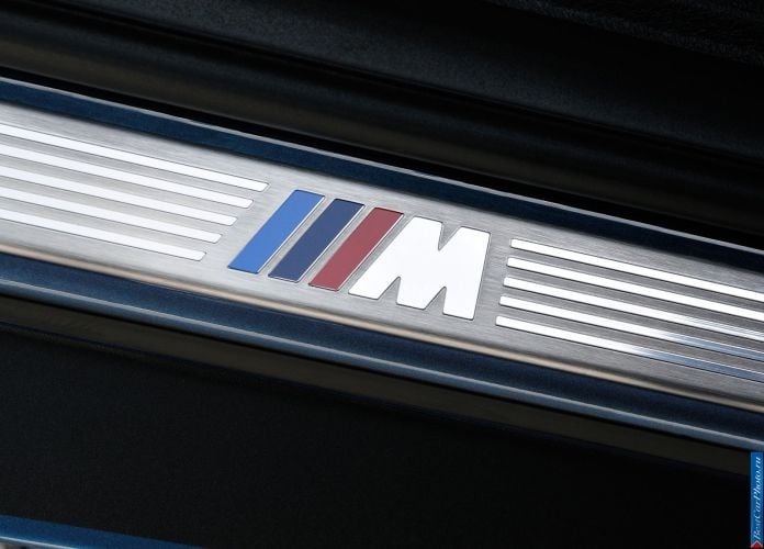 2010 BMW X5 M - фотография 24 из 29