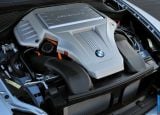 bmw_2010_x6_activehybrid_146.jpg