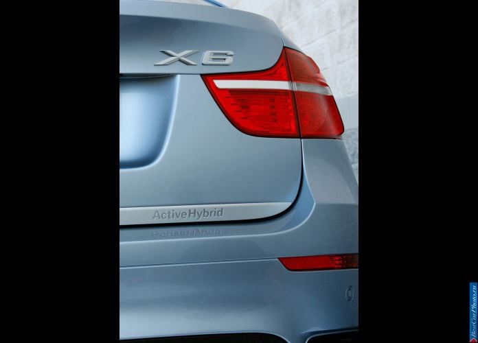 2010 BMW X6 ActiveHybrid - фотография 158 из 164