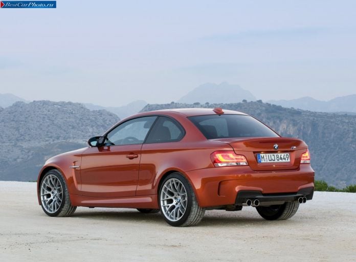 2011 BMW 1-series M Coupe - фотография 29 из 81