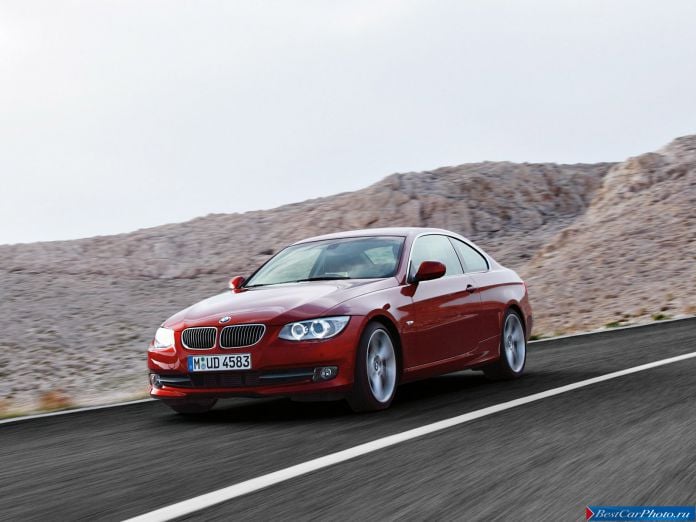 2011 BMW 3-series Coupe - фотография 19 из 75