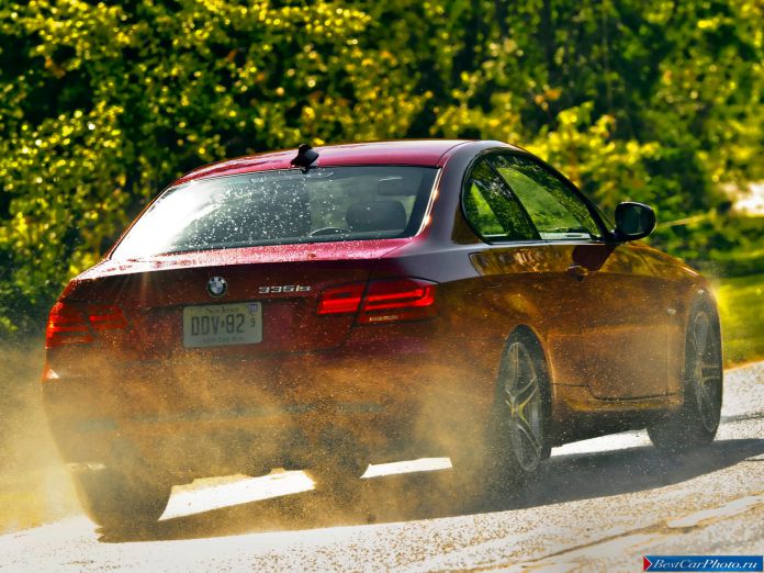 2011 BMW 3-series Coupe - фотография 54 из 75