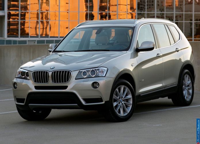 2011 BMW X3 xDrive35i - фотография 19 из 217