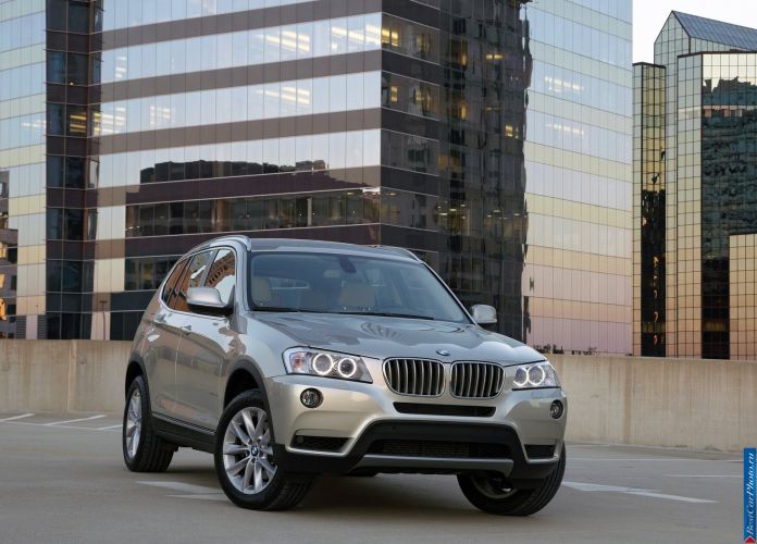 2011 BMW X3 xDrive35i - фотография 21 из 217