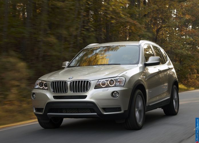 2011 BMW X3 xDrive35i - фотография 24 из 217