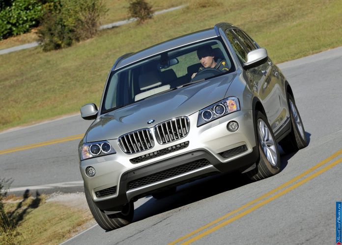 2011 BMW X3 xDrive35i - фотография 41 из 217