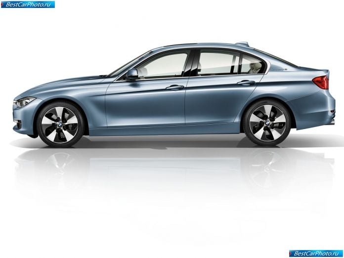 2012 BMW 3-series Sedan - фотография 64 из 114