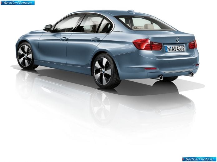 2012 BMW 3-series Sedan - фотография 65 из 114