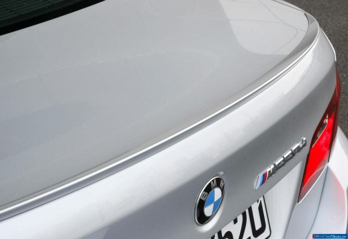 2012 BMW 5-series M550d xDrive Sedan - фотография 77 из 116