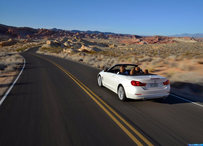 2014 BMW 4-Series Convertible - фотография 114 из 201