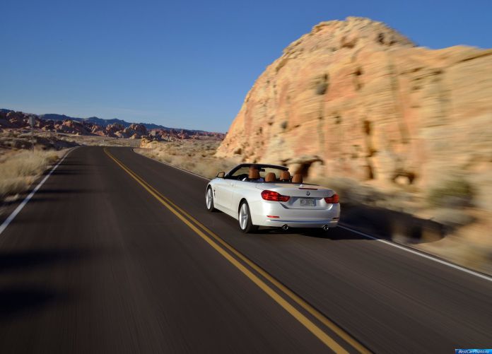 2014 BMW 4-Series Convertible - фотография 117 из 201