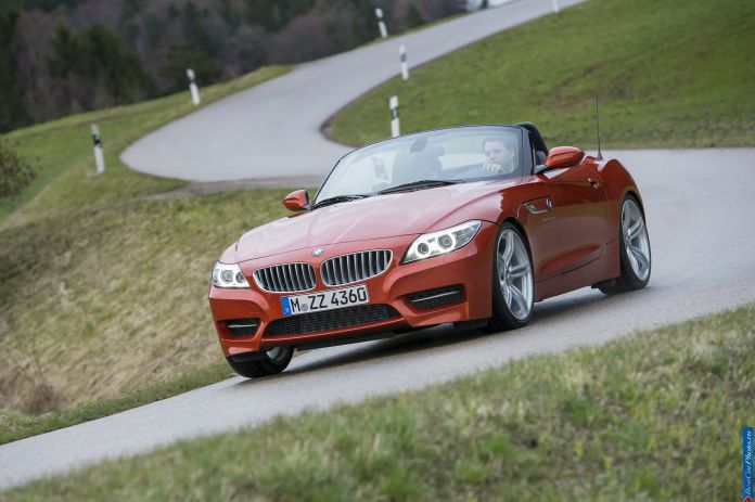 2014 BMW Z4 Roadster1 - фотография 46 из 224