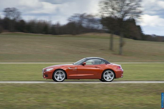 2014 BMW Z4 Roadster1 - фотография 58 из 224