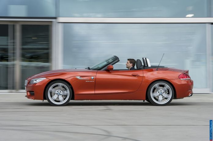 2014 BMW Z4 Roadster1 - фотография 59 из 224