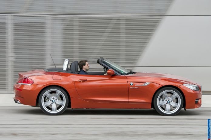 2014 BMW Z4 Roadster1 - фотография 61 из 224