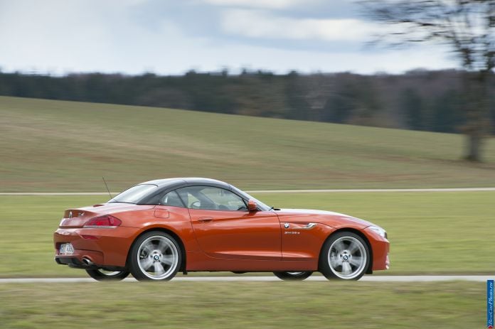 2014 BMW Z4 Roadster1 - фотография 65 из 224