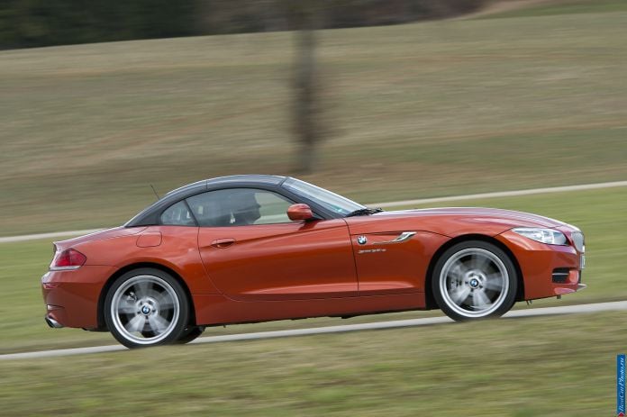 2014 BMW Z4 Roadster1 - фотография 66 из 224