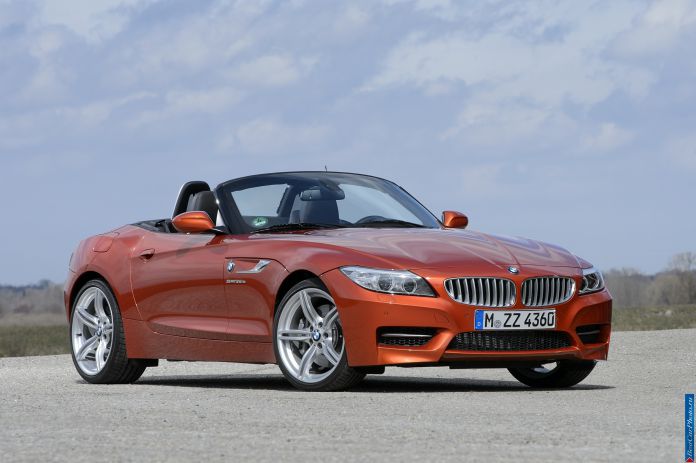 2014 BMW Z4 Roadster1 - фотография 70 из 224