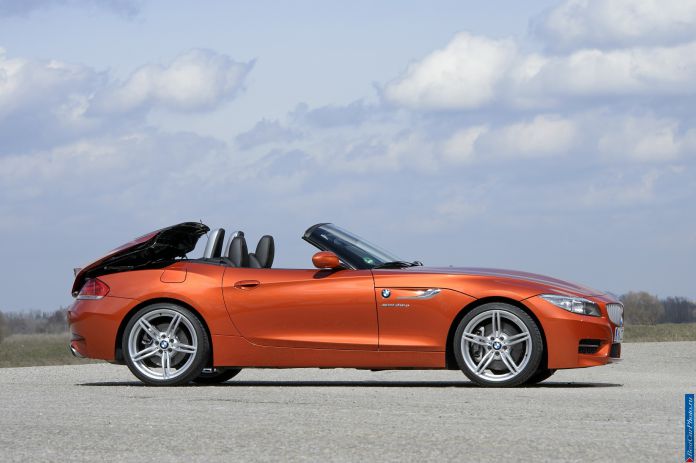 2014 BMW Z4 Roadster1 - фотография 74 из 224