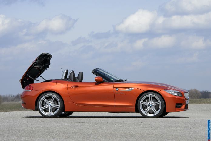 2014 BMW Z4 Roadster1 - фотография 75 из 224