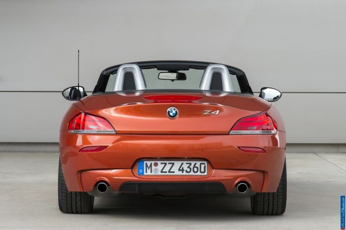 2014 BMW Z4 Roadster1 - фотография 86 из 224