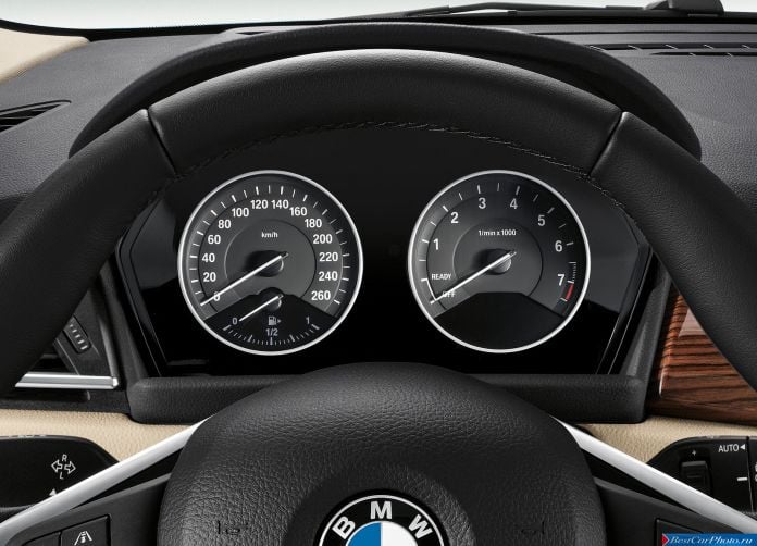 2015 BMW 2-Series Active Tourer - фотография 116 из 158