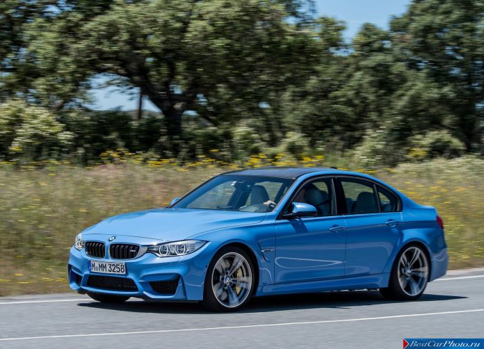 2015 BMW M3 Sedan - фотография 15 из 89