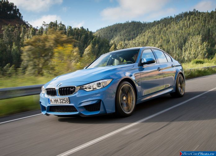 2015 BMW M3 Sedan - фотография 17 из 89