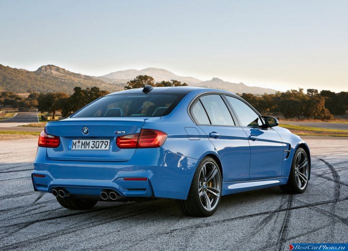 2015 BMW M3 Sedan - фотография 31 из 89