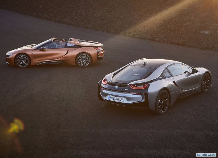 2019 BMW i8 Coupe - фотография 18 из 25