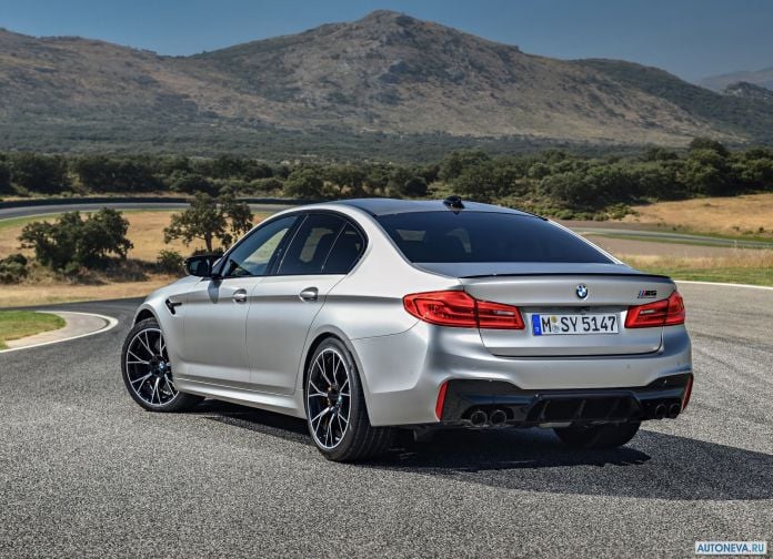 2019 BMW M5 Competition - фотография 70 из 148